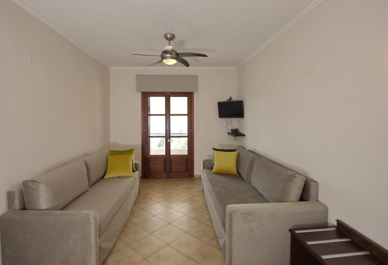 Elpida Apartments Votsi  Exterior foto